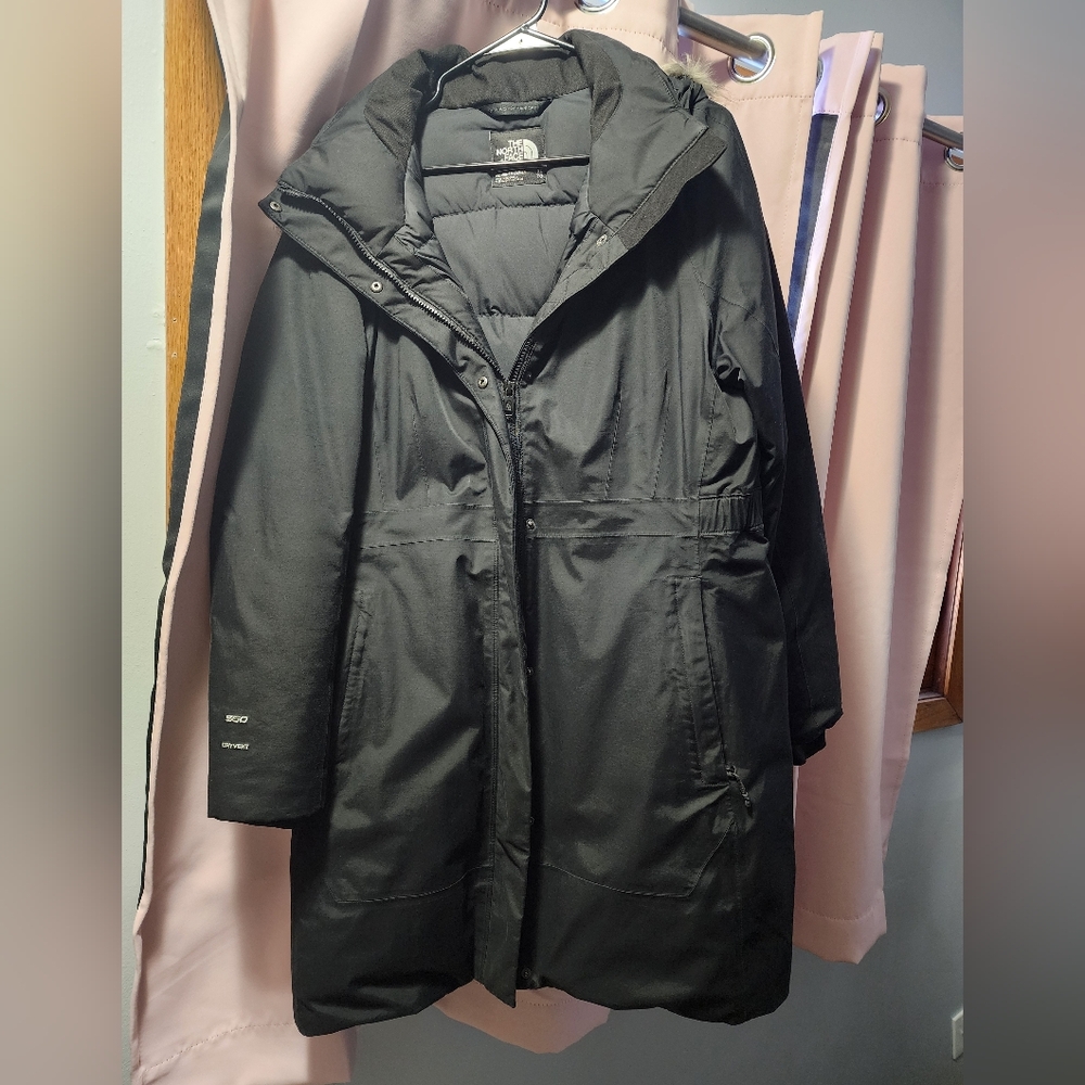 The North Face Women's Black Insulated Ski Jacket